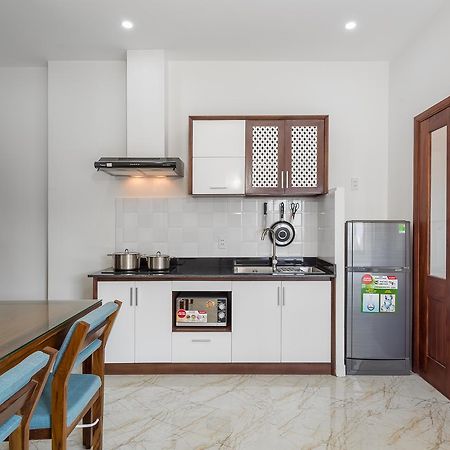 Marina 58A Apartment Da Nang Bagian luar foto