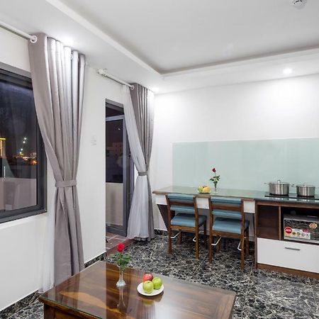 Marina 58A Apartment Da Nang Bagian luar foto
