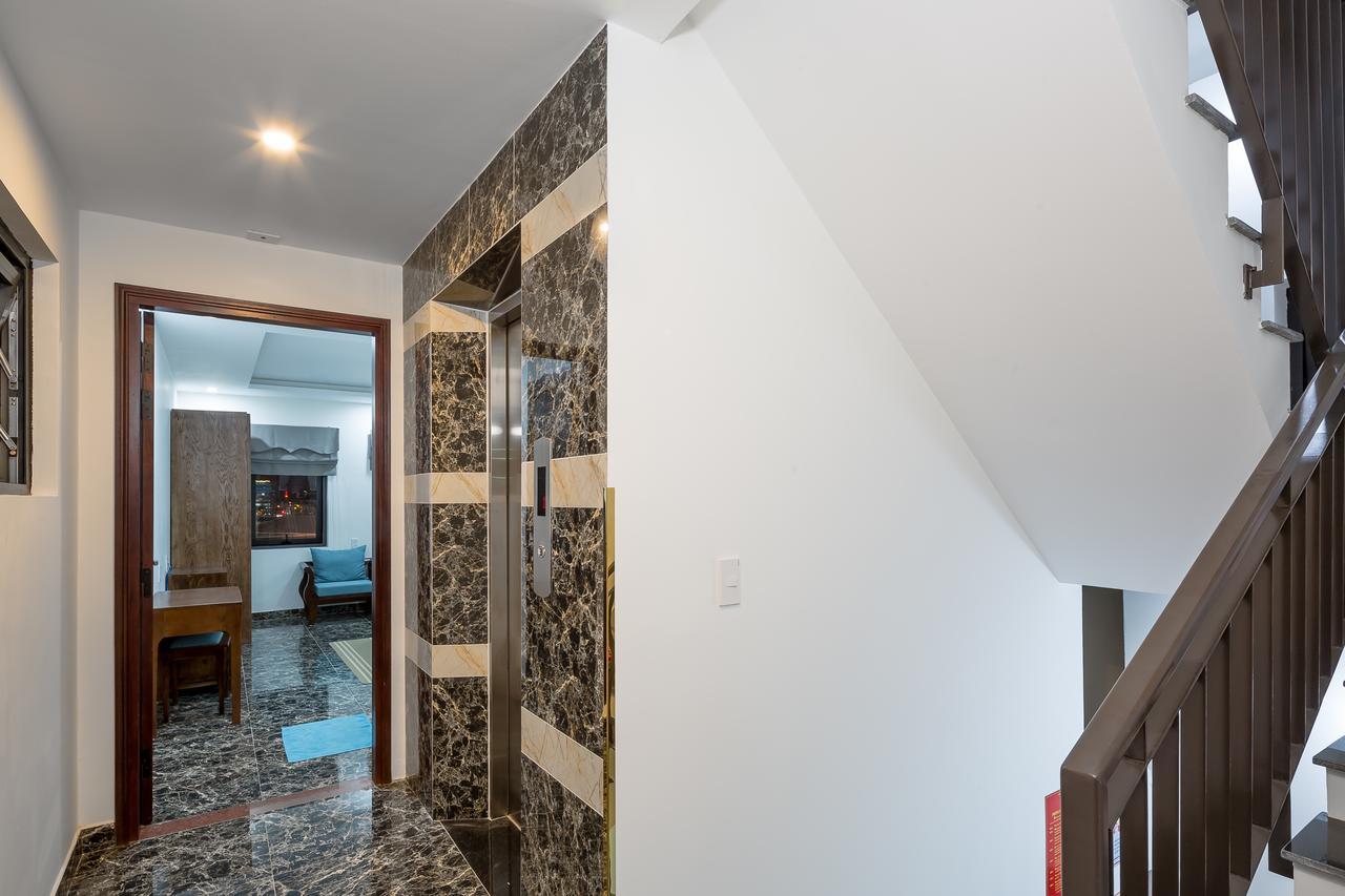 Marina 58A Apartment Da Nang Bagian luar foto
