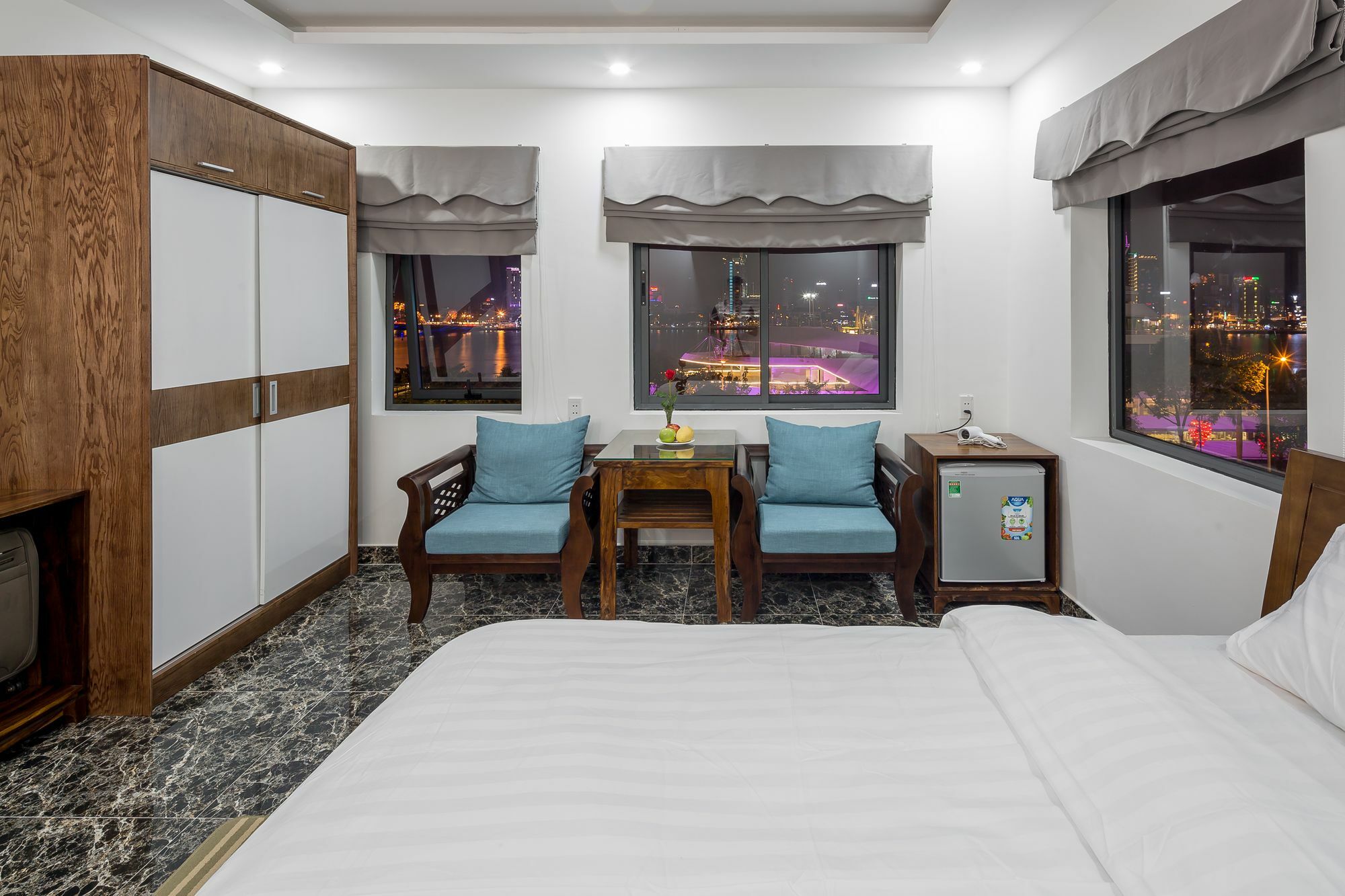Marina 58A Apartment Da Nang Bagian luar foto
